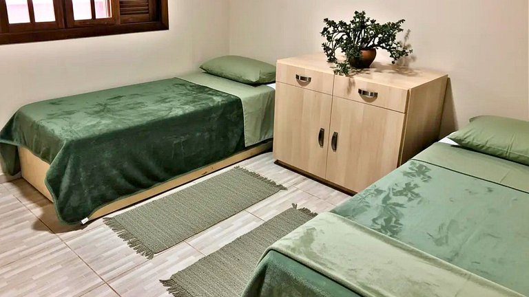 Casa de Campo com Piscina e Churrasqueira