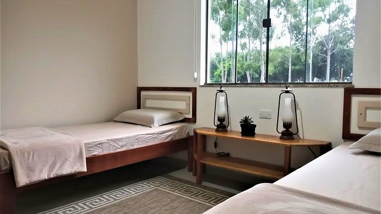 Sítio com Piscina e Área de Lazer Completa