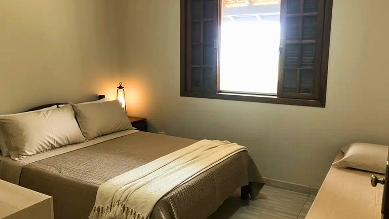 Sítio com Piscina e Área de Lazer Completa